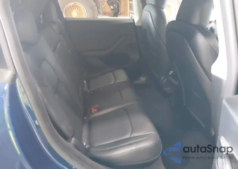 2023 Tesla Model Y Awd/Long Range Dual Motor All-Wheel Drive из США, поврежденный, VIN 7SAYGDEE1PA186220